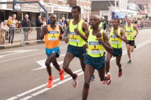 marathon, runners, exercise-498500.jpg